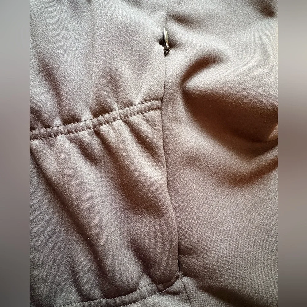 Athleta Black vest- women’s XL - Picture 3 of 15